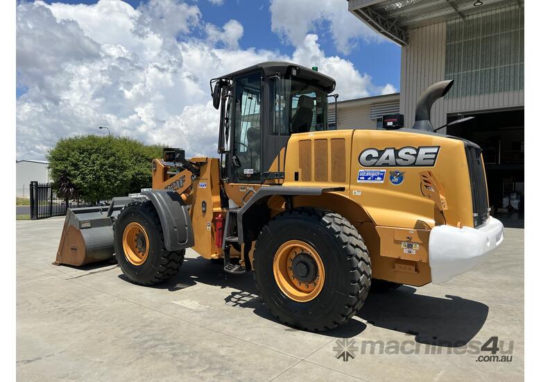 caption 2016 CASE 721F Wheel Loader