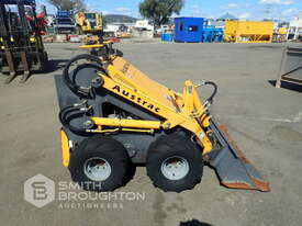 AUSTRAC MINI SKID STEER LOADER - picture0' - Click to enlarge