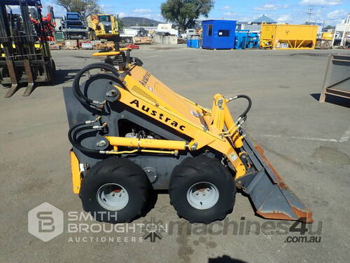 AUSTRAC MINI SKID STEER LOADER