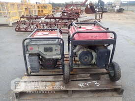 2 X HONDA EG3600CX 3.6KVA PETROL GENERATORS - picture0' - Click to enlarge