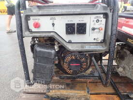 2 X HONDA EG3600CX 3.6KVA PETROL GENERATORS - picture2' - Click to enlarge