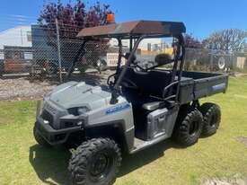 Side by side 6x6 Polaris Ranger 800CC Ex-govt - picture0' - Click to enlarge