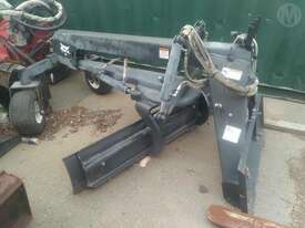 Bobcat Grader Attachment - picture0' - Click to enlarge