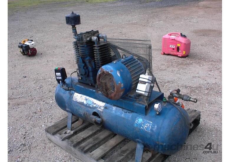 Used pilotair K30 Air Compressor Pump in , Listed on Machines4u