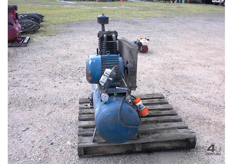 Used pilotair K30 Air Compressor Pump in , Listed on Machines4u