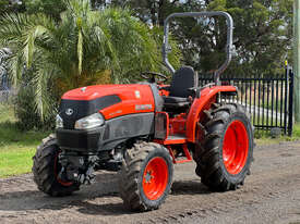 Kubota L5740 FWA/4WD Tractor - picture0' - Click to enlarge