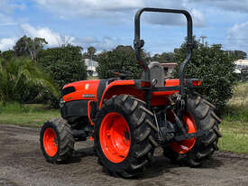 Kubota L5740 FWA/4WD Tractor - picture1' - Click to enlarge