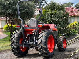 Kubota L5740 FWA/4WD Tractor - picture2' - Click to enlarge