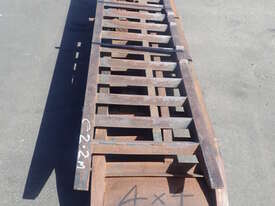 2 X METAL LOADING RAMPS - picture1' - Click to enlarge