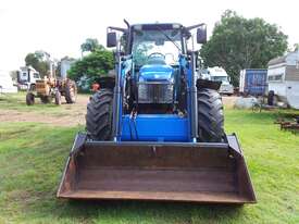 Tractor with cab and FEL - picture2' - Click to enlarge