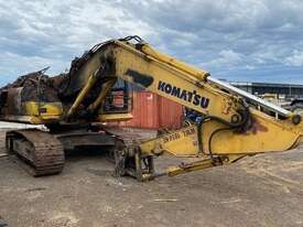 Komatsu PC200 - picture0' - Click to enlarge