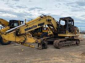 Komatsu PC200 - picture1' - Click to enlarge