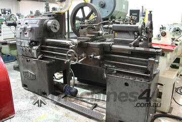 Keiyo Seiki KM 1800 Centre Lathe