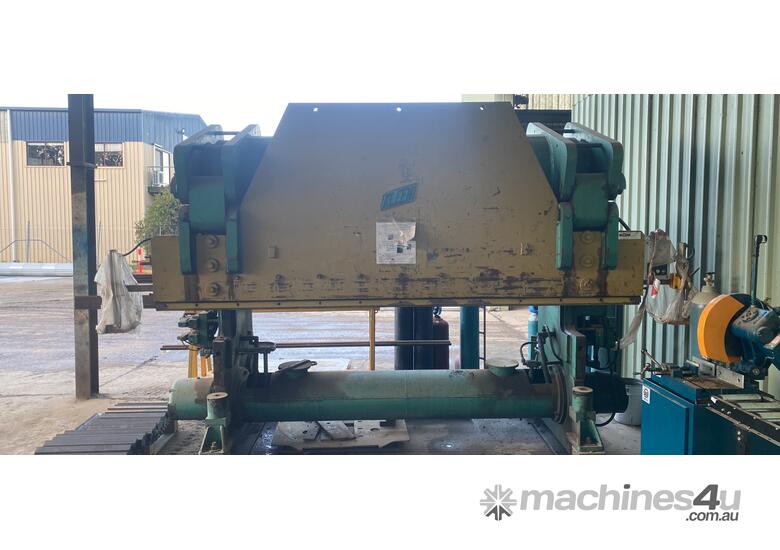 Used kleen 300T Hydraulic Press Brake in , Listed on Machines4u