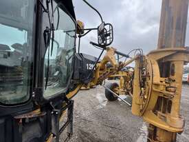 2012 12M CATERPILLAR GRADER - picture2' - Click to enlarge