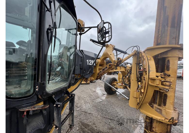 Used 2012 Caterpillar 12M Grader in , - Listed on Machines4u