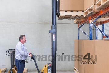 Big Joe Walkie Straddle Stacker S30 - High Performance