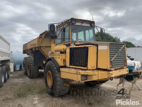 2001 Volvo BM A25C