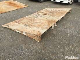 4300mm x 2030mm x 25mm Steel Ramp. Rust Visible - picture1' - Click to enlarge