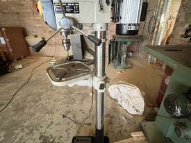 Detroit Bench Drill Press - picture0' - Click to enlarge