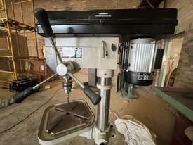 Detroit Bench Drill Press - picture2' - Click to enlarge