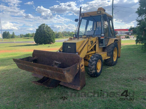 JCB 3CX Backhoe Loader Loader