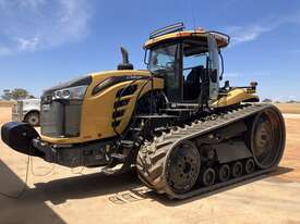 2017 Challenger MT865E Track Tractors - picture0' - Click to enlarge