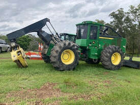 John Deere 648 Log Skidder Forestry Equipment - picture0' - Click to enlarge