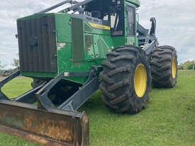 John Deere 648 Log Skidder Forestry Equipment - picture2' - Click to enlarge