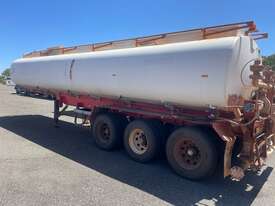 Trailer Tanker Water Action 3000L Lead Tri SN1447 CGG392P - picture0' - Click to enlarge