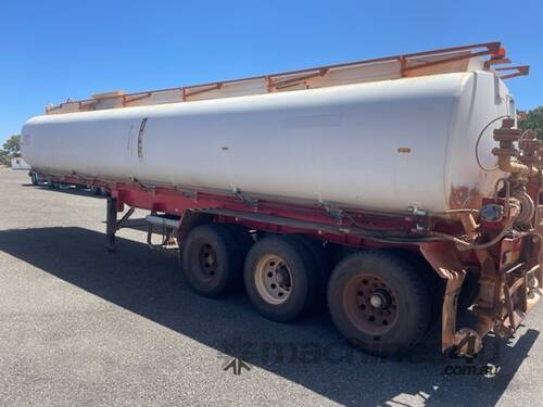 Trailer Tanker Water Action 3000L Lead Tri SN1447 CGG392P