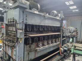 Voss Sheet/Coil Leveller - picture0' - Click to enlarge