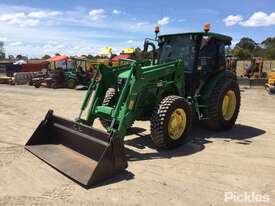 John Deere 5085M - picture0' - Click to enlarge