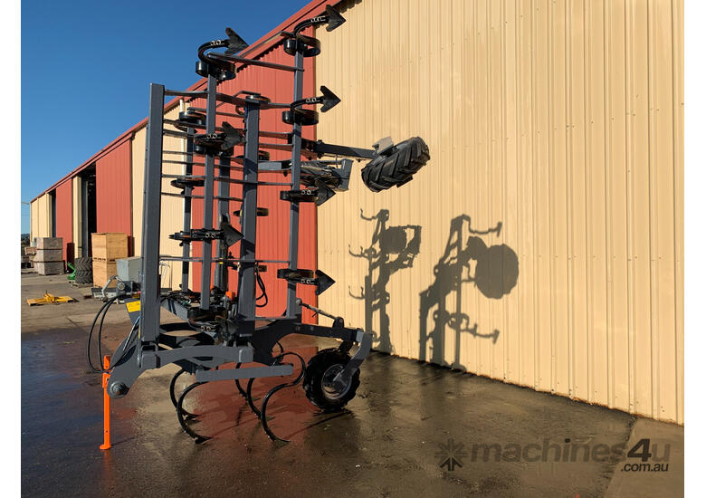 caption Mandam KUN-F Cultivators Tillage Equip