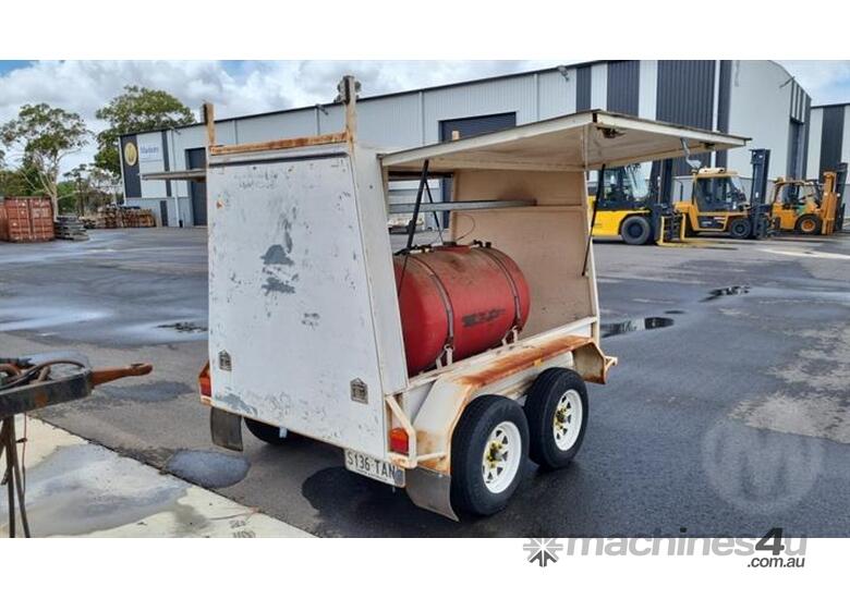 Buy Used Salisbury Towbars 8X5 Trailers in , Listed on Machines4u