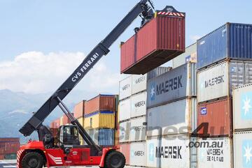 LIFT EQUIPT- CVS Ferrari F500.RS8 Reach Stacker