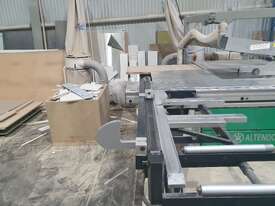 1998 Altendorf Panel Saw with computerised rip fence and crosscut fence - picture2' - Click to enlarge