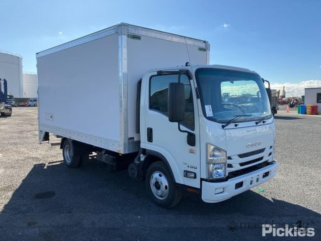 Buy Used 2020 Isuzu NNR 45-150 Dual Cab Trucks in , - Listed on Machines4u