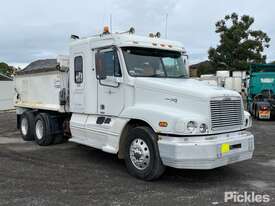 2002 Freightliner Century Class FLX C120 Tipper Sleeper Cab - picture0' - Click to enlarge