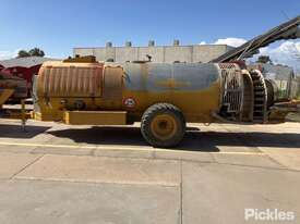 Air-O-Fan Single Axle Sprayer - picture2' - Click to enlarge