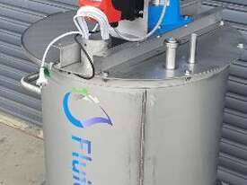 Top Entry Mixers - Optimise Mixing in Small Tanks - FluidPro ST-10 Series 25 Agitator - picture0' - Click to enlarge