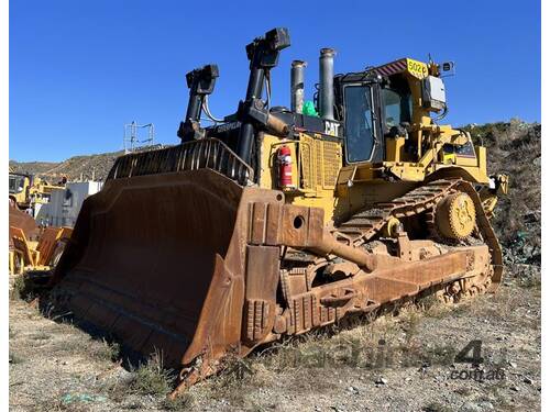 CATERPILLAR D10T DOZER 