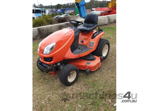 Kubota Used GR2100 mower