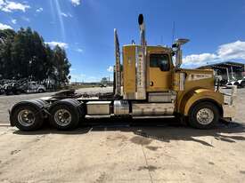 2013 Kenworth T909   6x4 Prime Mover - picture1' - Click to enlarge