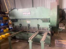 Welded Products Guillotine  - picture0' - Click to enlarge