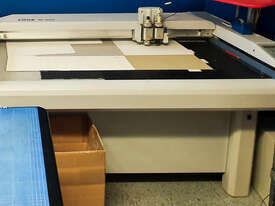 Zund Computer Mat Cutter - picture0' - Click to enlarge