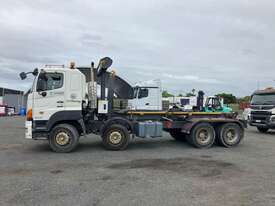 2018 Hino FY 700 3241 Hook Bin Truck - picture2' - Click to enlarge