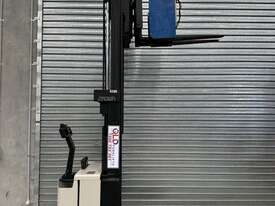 Crown Walkie Reach Stacker 1.5T Model: 30WRTL102 - picture1' - Click to enlarge