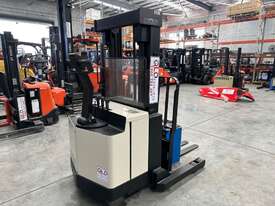 Crown Walkie Reach Stacker 1.5T Model: 30WRTL102 - picture0' - Click to enlarge