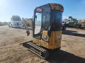 Caterpillar 301.8 Excavator (Rubber Tracked) - picture2' - Click to enlarge